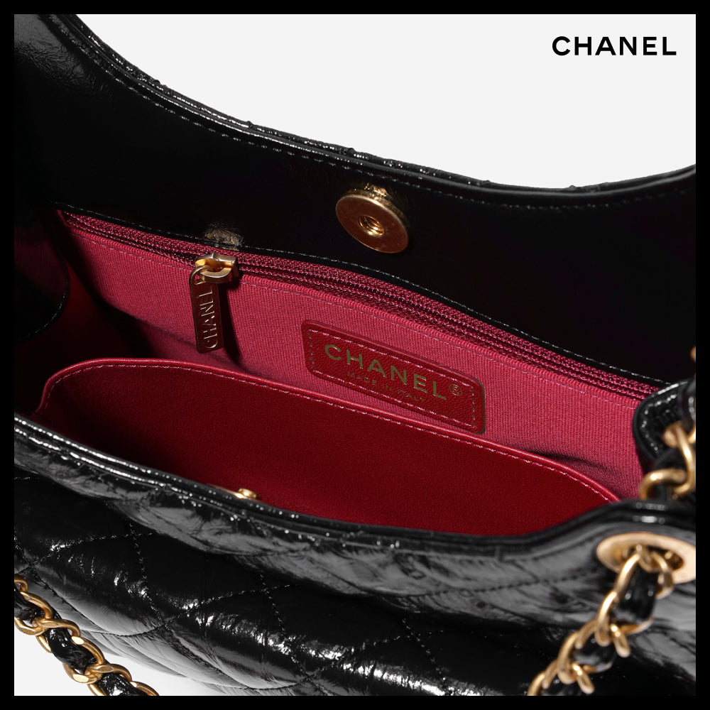 【CHANEL】Hobo Handbag Shiny Crumpled Calfskin & Gold Black