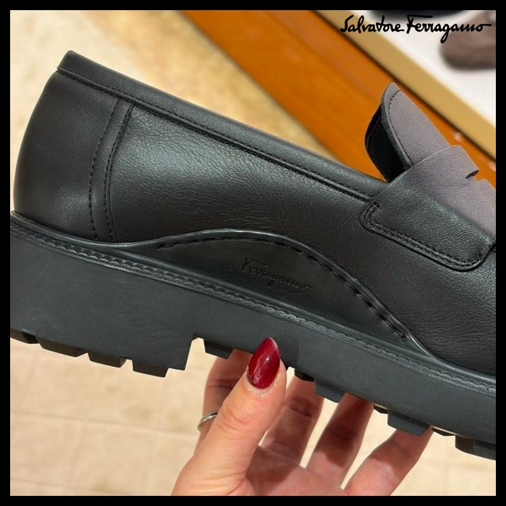 【FERRAGAMO】GROUND LEATHER PENNY LOAFERS BLACK
