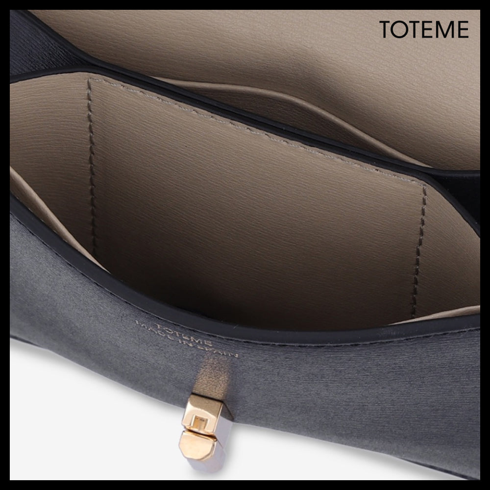 【toteme】Card Holder Black