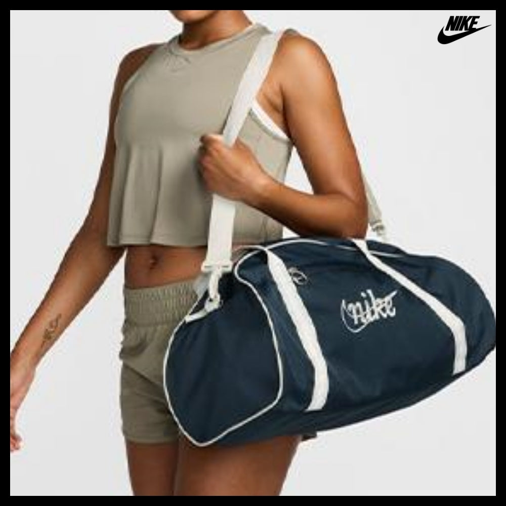 【NIKE】Women's Gym Club Retro Duffel Training Bag