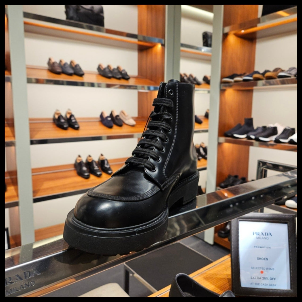【PRADA】Men’s triangle-logo brushed leather boots black