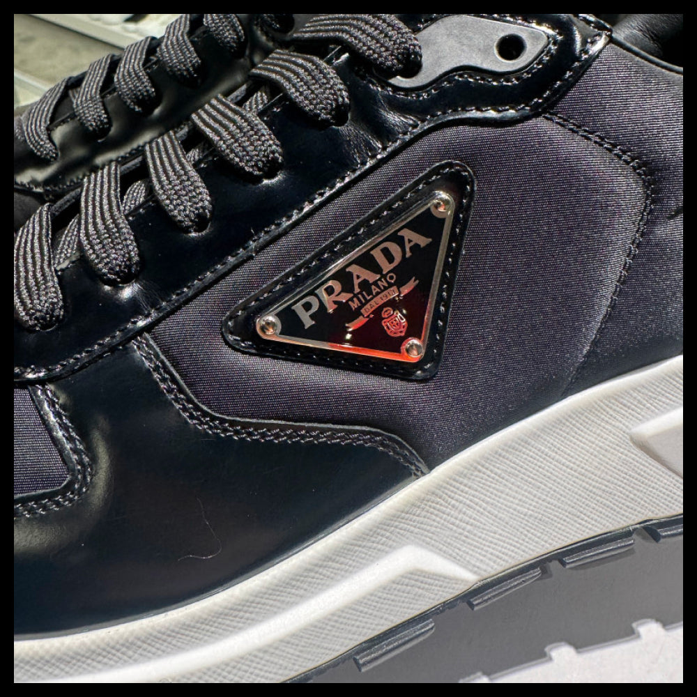 【PRADA】Triangle Logo PRAX Sneakers Men