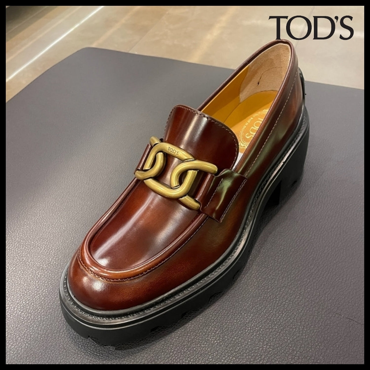 【TOD'S】Chain Calf Leather Women’s Loafers Brown