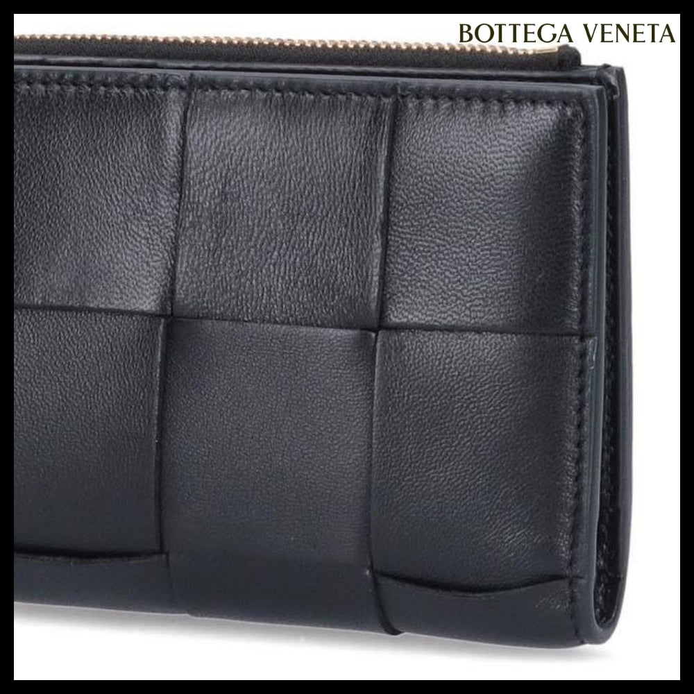 【BOTTEGA VENETA】Intrecciato Zip Bi-Fold Wallet Black