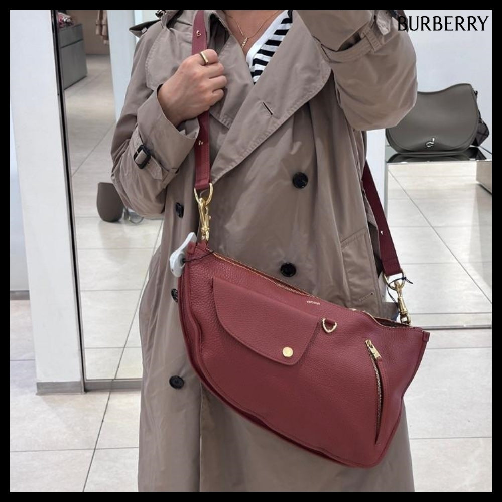 【Burberry】Shield Twin Leather Medium Messenger Bag Rust