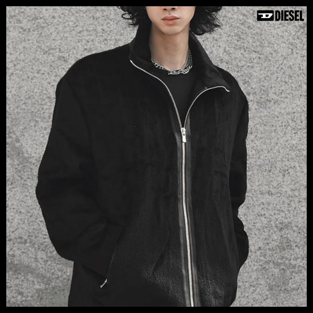 【DIESEL】Peekaboo Oval D Logo Chain Necklace