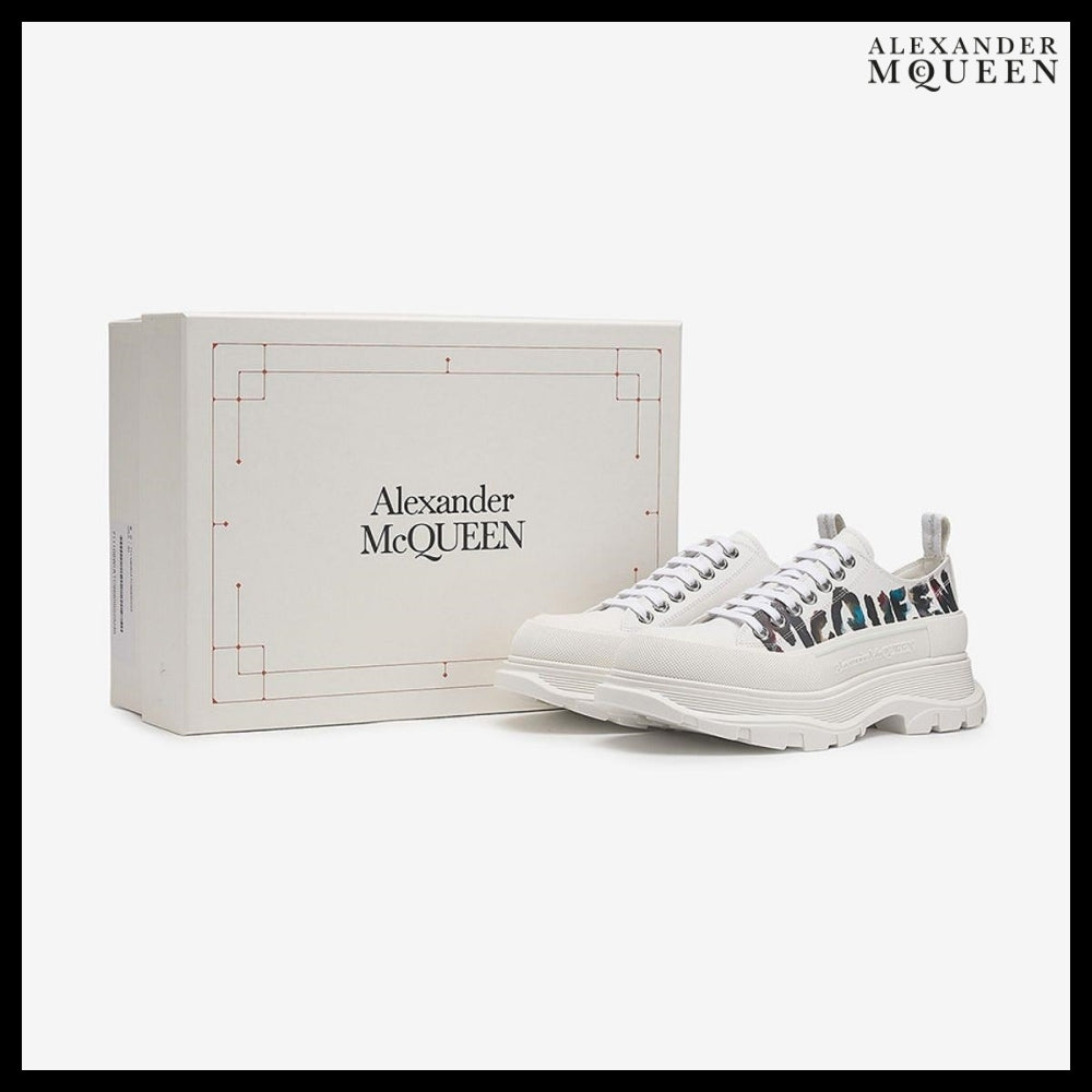 【Alexander Mcqueen】Graffiti Tread Slick Sneakers 711108