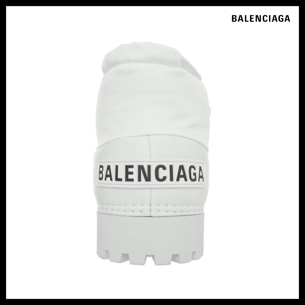 【BALENCIAGA】Alaska Booties White