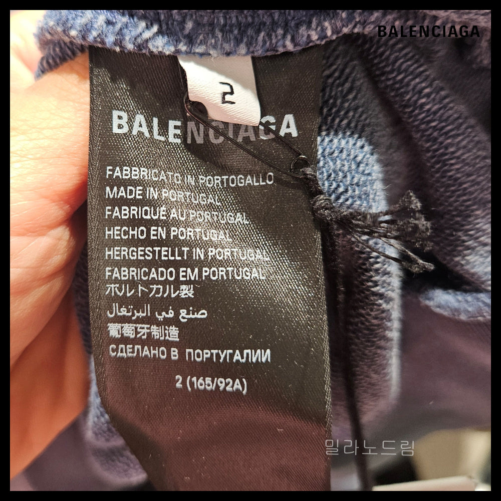 【BALENCIAGA】Hand Drawn Round Hoodie Grey