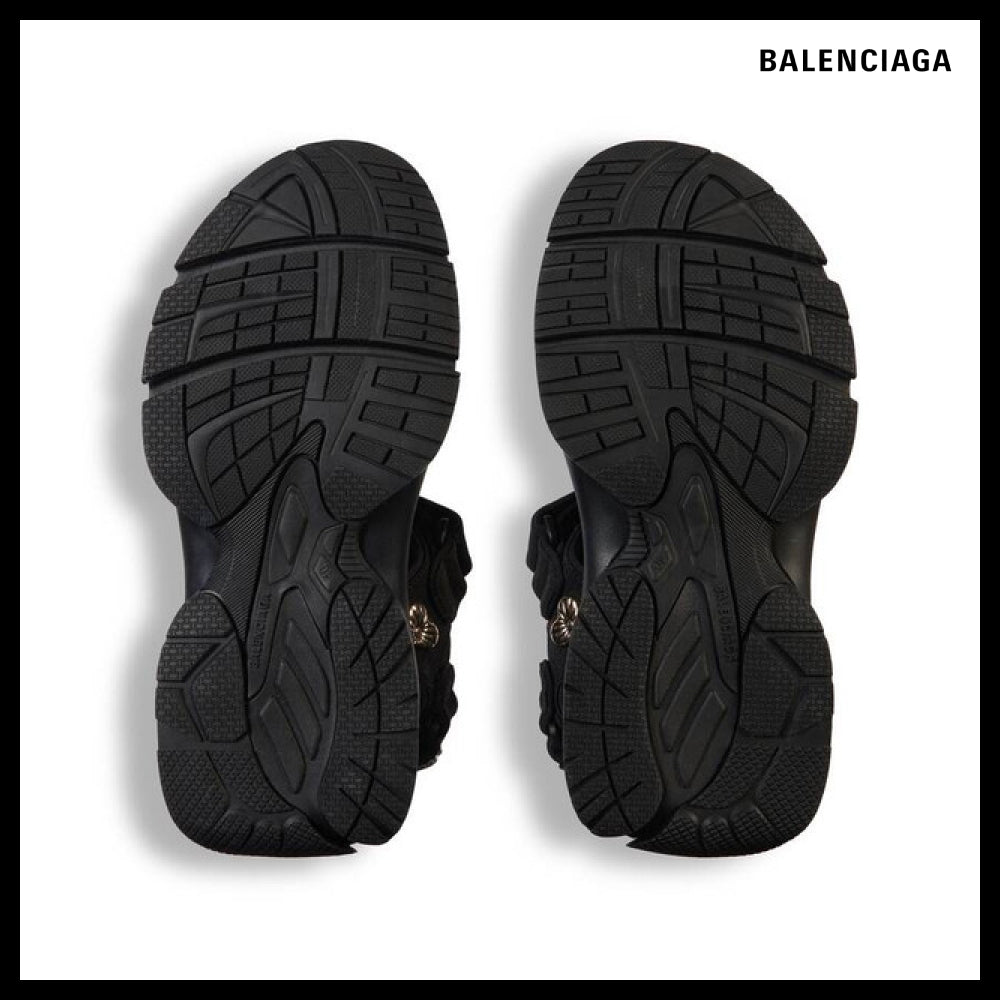 【BALENCIAGA】Tourist Sandals with Pins Black