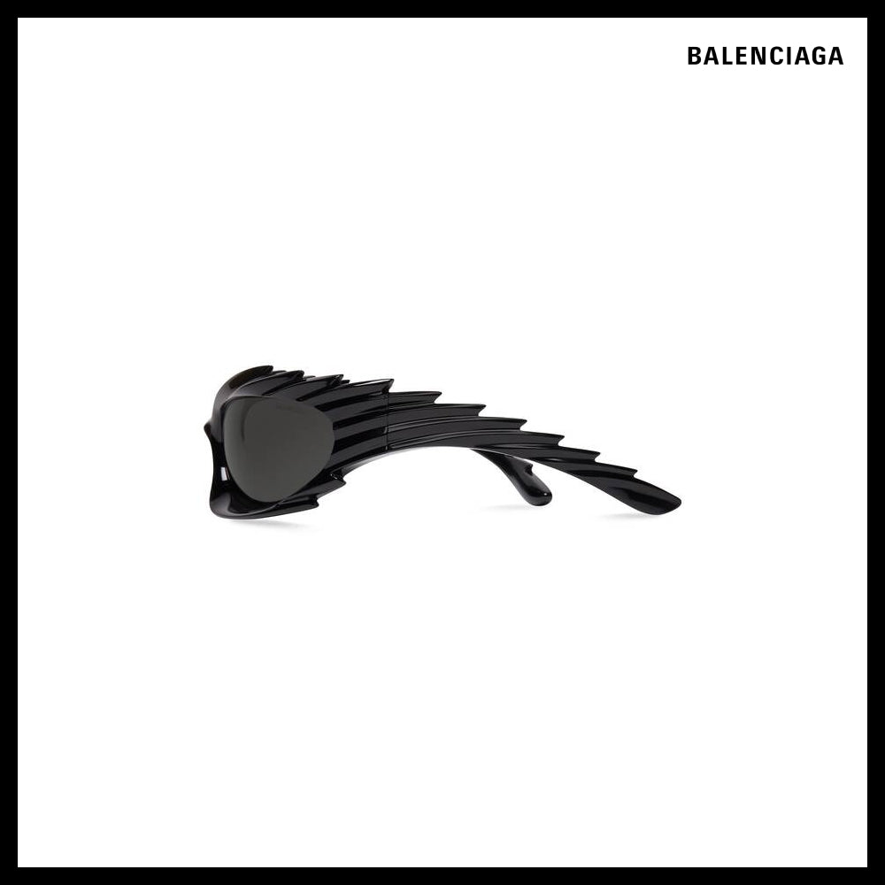 【BALENCIAGA】Black Spike Rectangle Sunglasses
