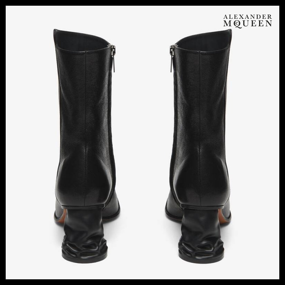 【Alexander Mcqueen】Crush Ankle Boots Black