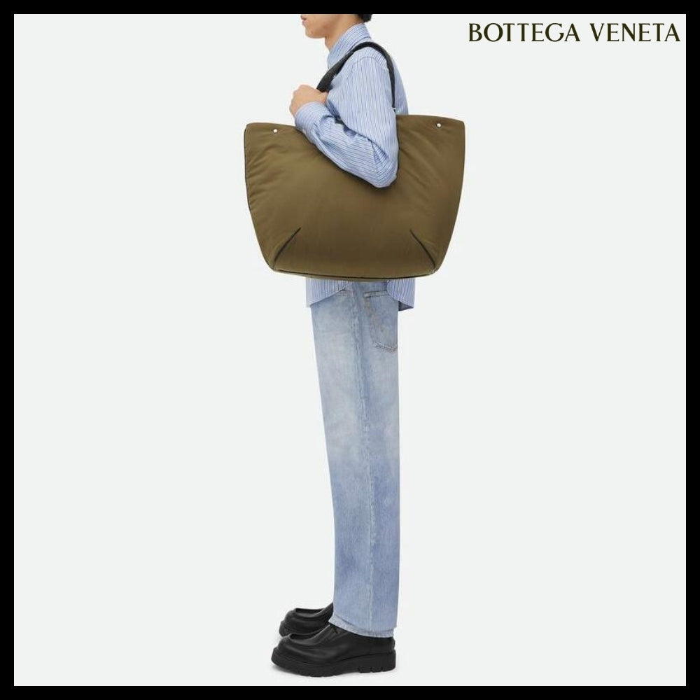 【BOTTEGA VENETA】CROSSROAD BUCKLE TOTE BAG MUD BLACK