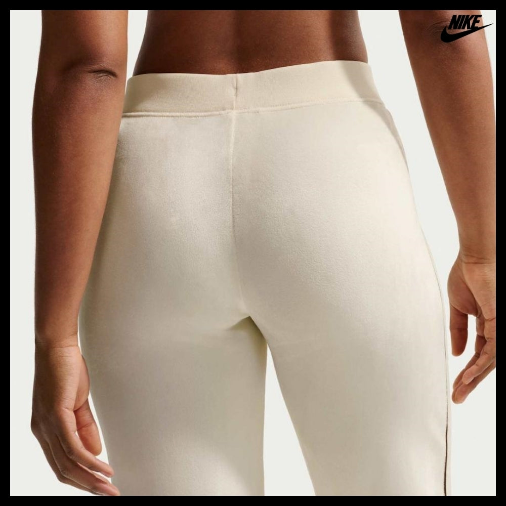 【NIKE】Sportswear Velour Pants W Coconut Milk Velvet