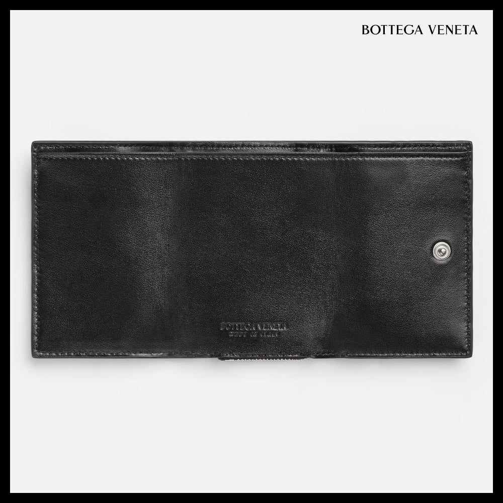 【BOTTEGA VENETA】Intrecciato Tiny Tri-fold Wallet