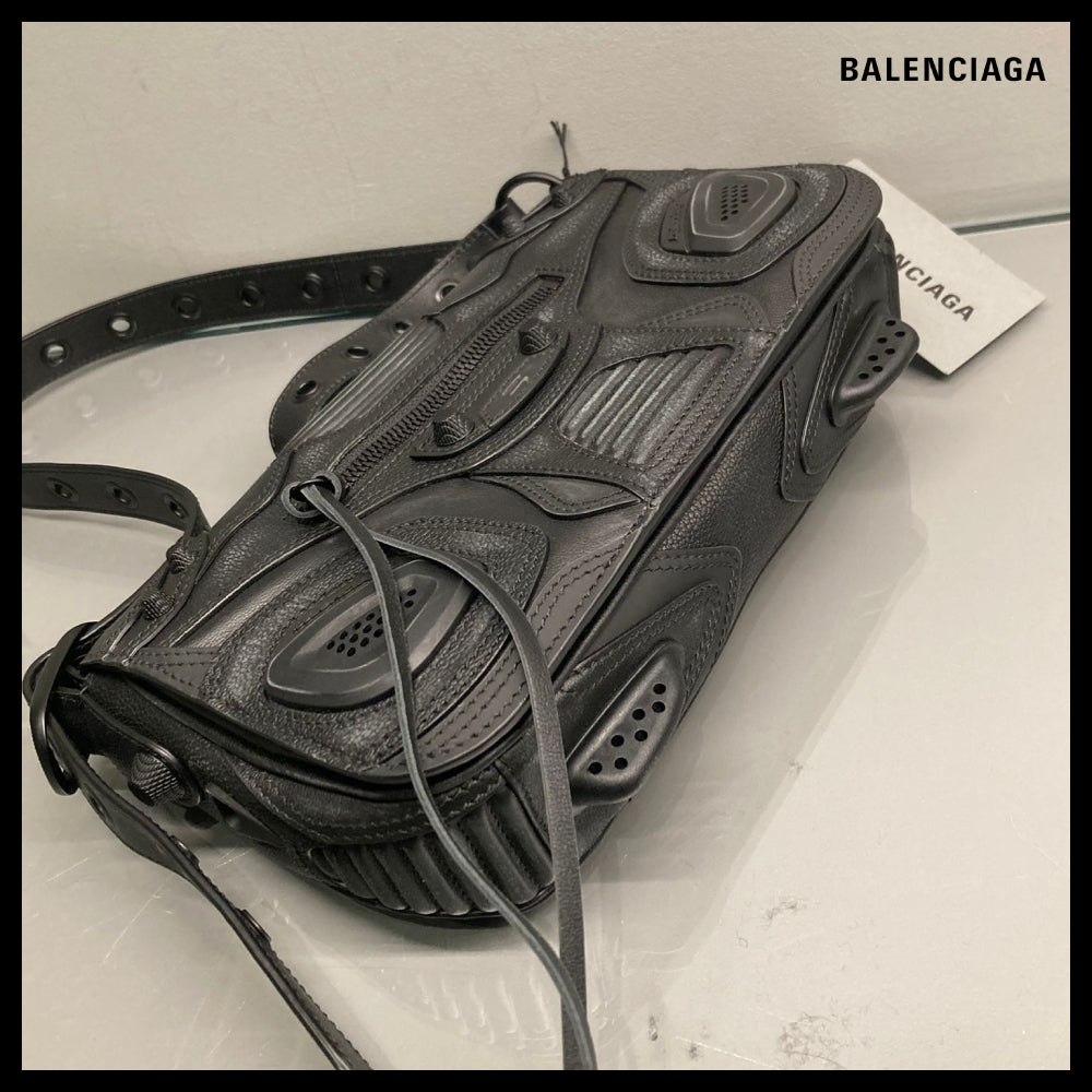 ★BALENCIAGAアウトレット セール ★Le Cargole Flap Bag XS