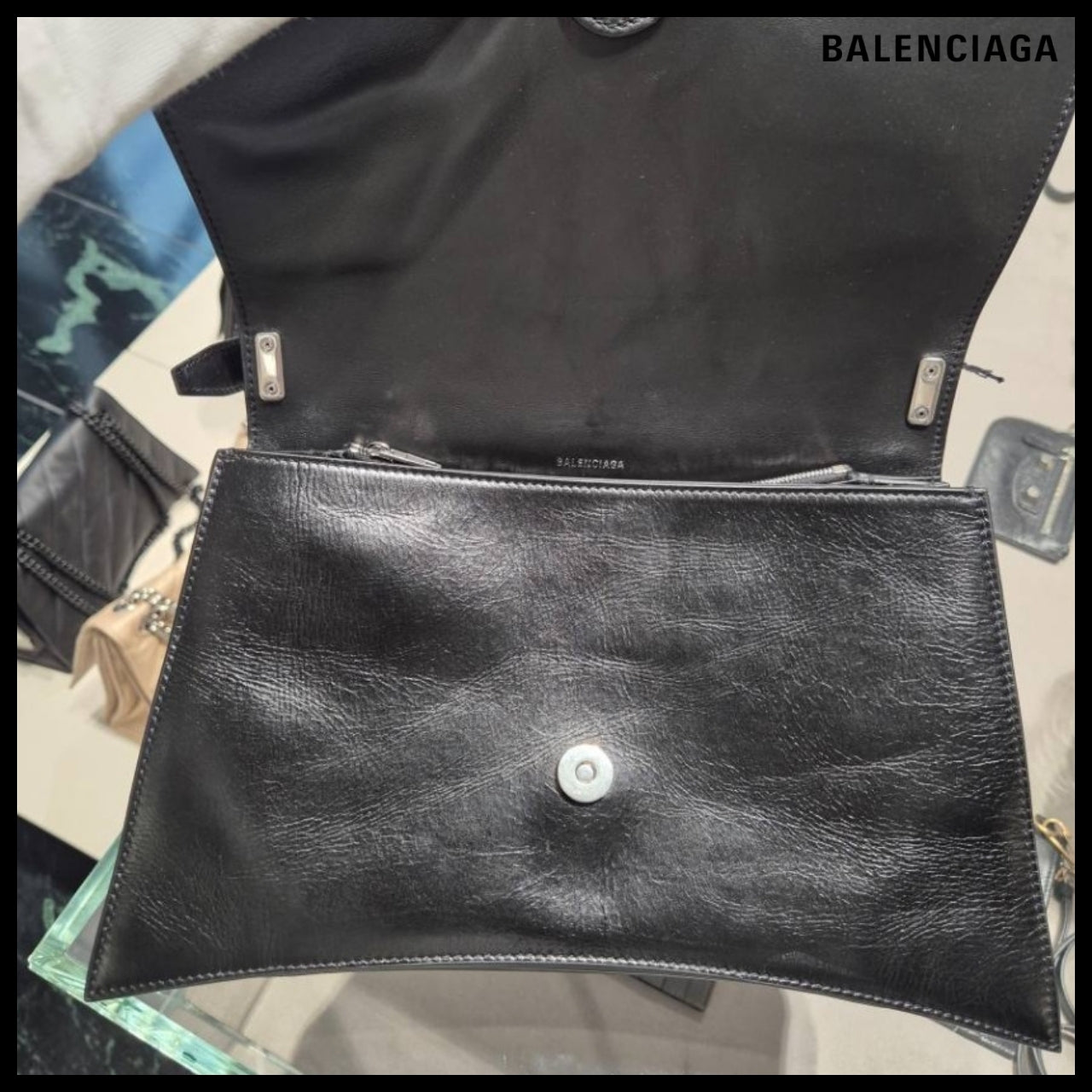 【BALENCIAGA】Crush Medium Sling Bag in Black