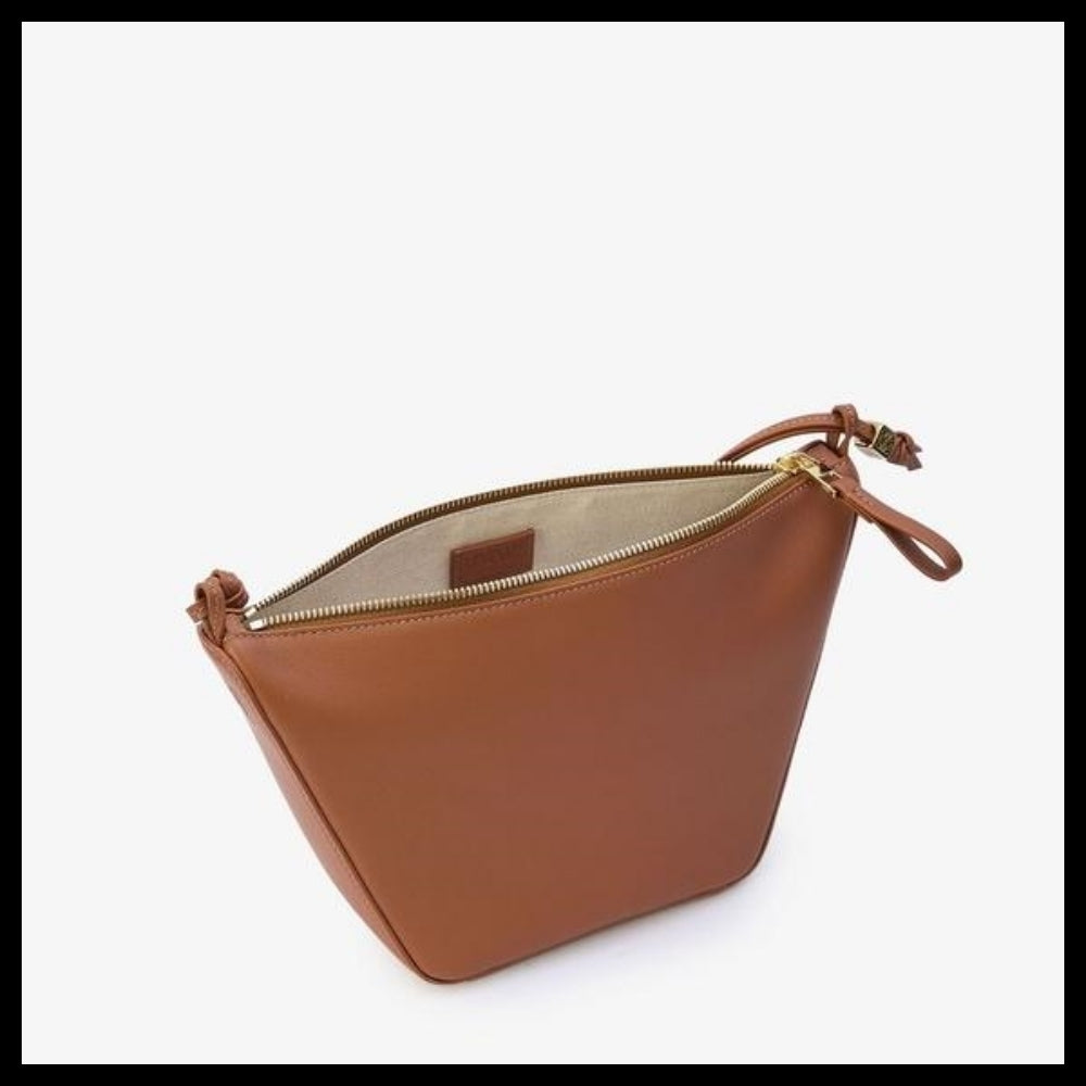 【LOEWE】Hammock Style Mini Leather Shoulder Bag
