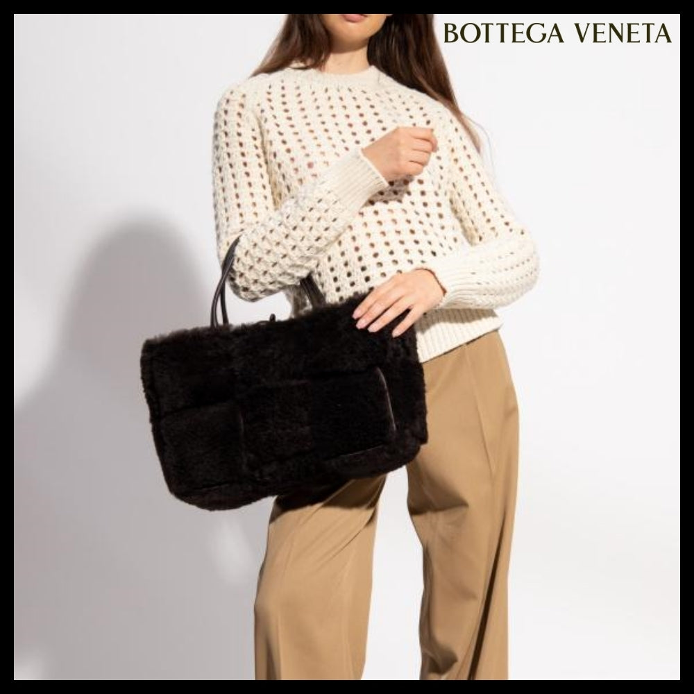 【正規品】Bottega Veneta Brown ‘Arco’ Shopper Bag