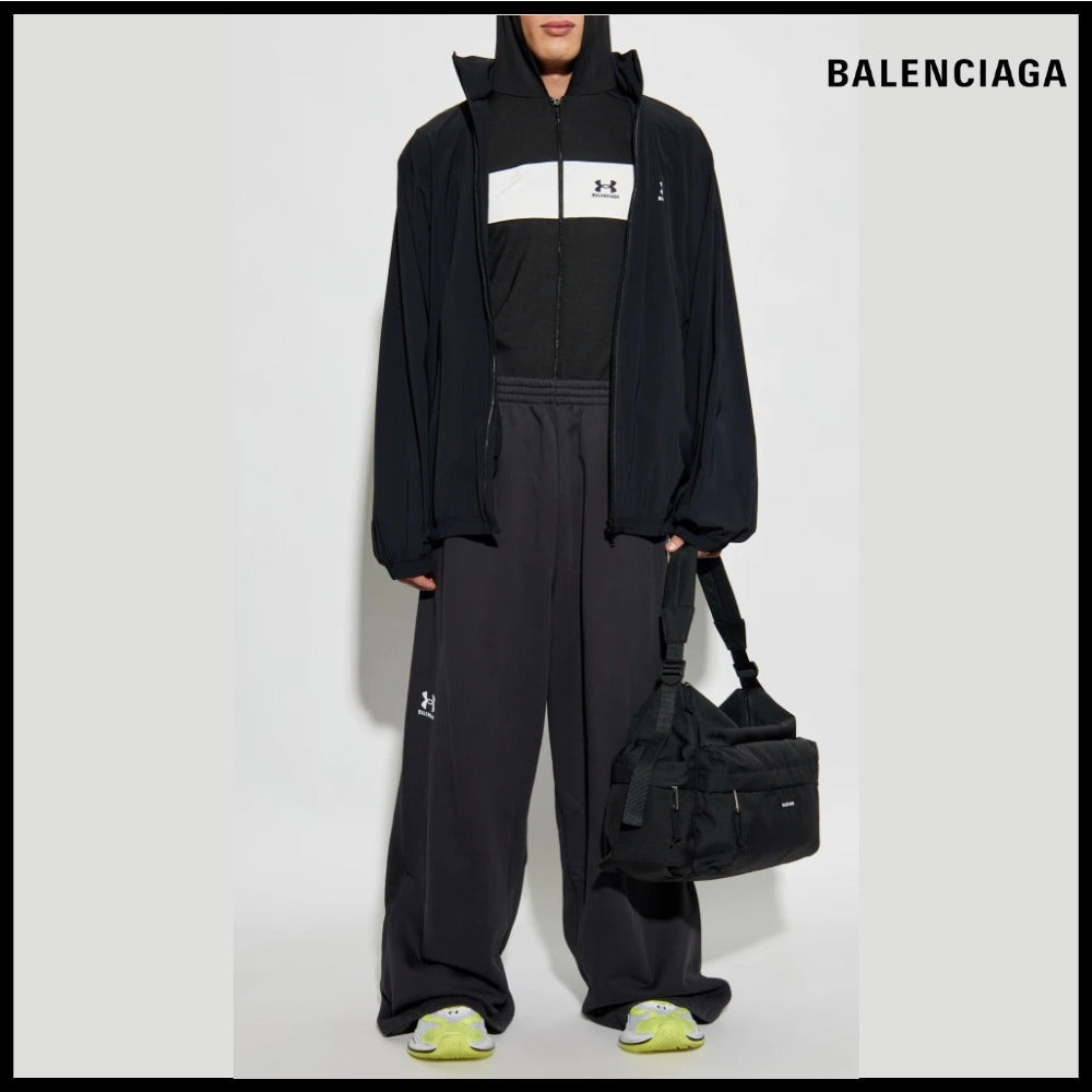 【BALENCIAGA】Under Armour Sweatsuit Hoodie Black White
