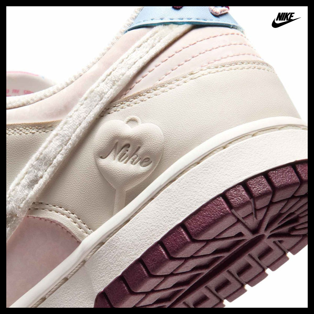 【NIKE】Dunk Low W Silt Red Light Bone Burgundy Crush