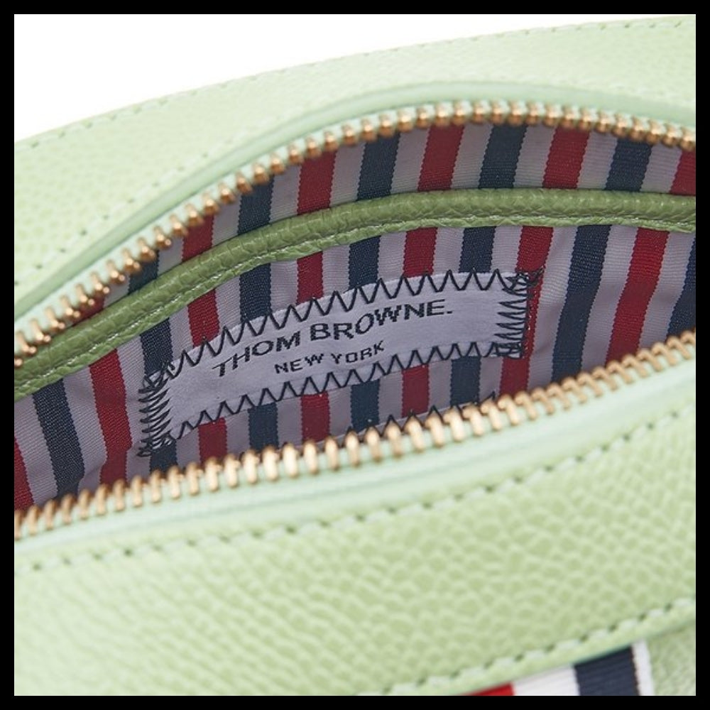 【THOM BROWNE】Men's Pebble Grain Madras Camera Bag