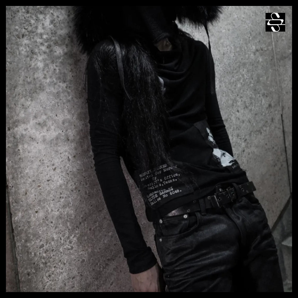 【SUNDAYOFFCLUB】Bonnie Clyde Roll Neck T Shirt Black