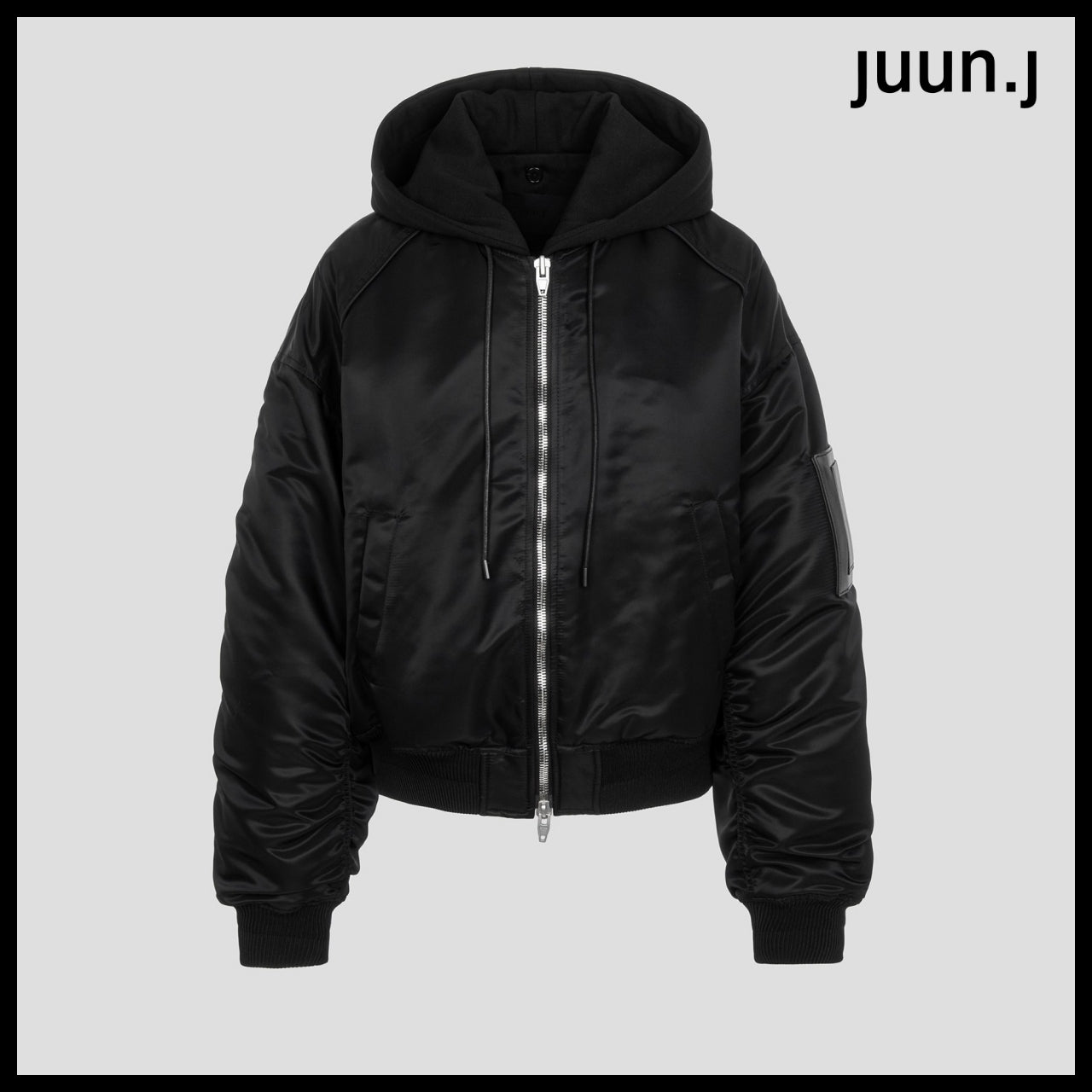 【JUUN.J】Detachable Sleeve Detail Hood Jumper Black