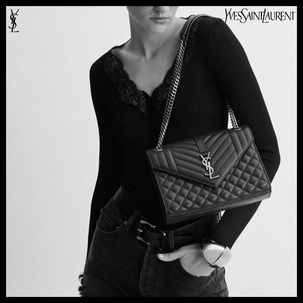 【Saint Laurent】Suede Envelope Medium Bag