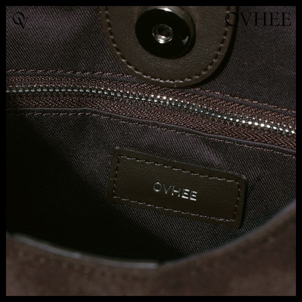 【OVHEE】 FLUME SUEDE HOBO BAG スエードホボバッグです