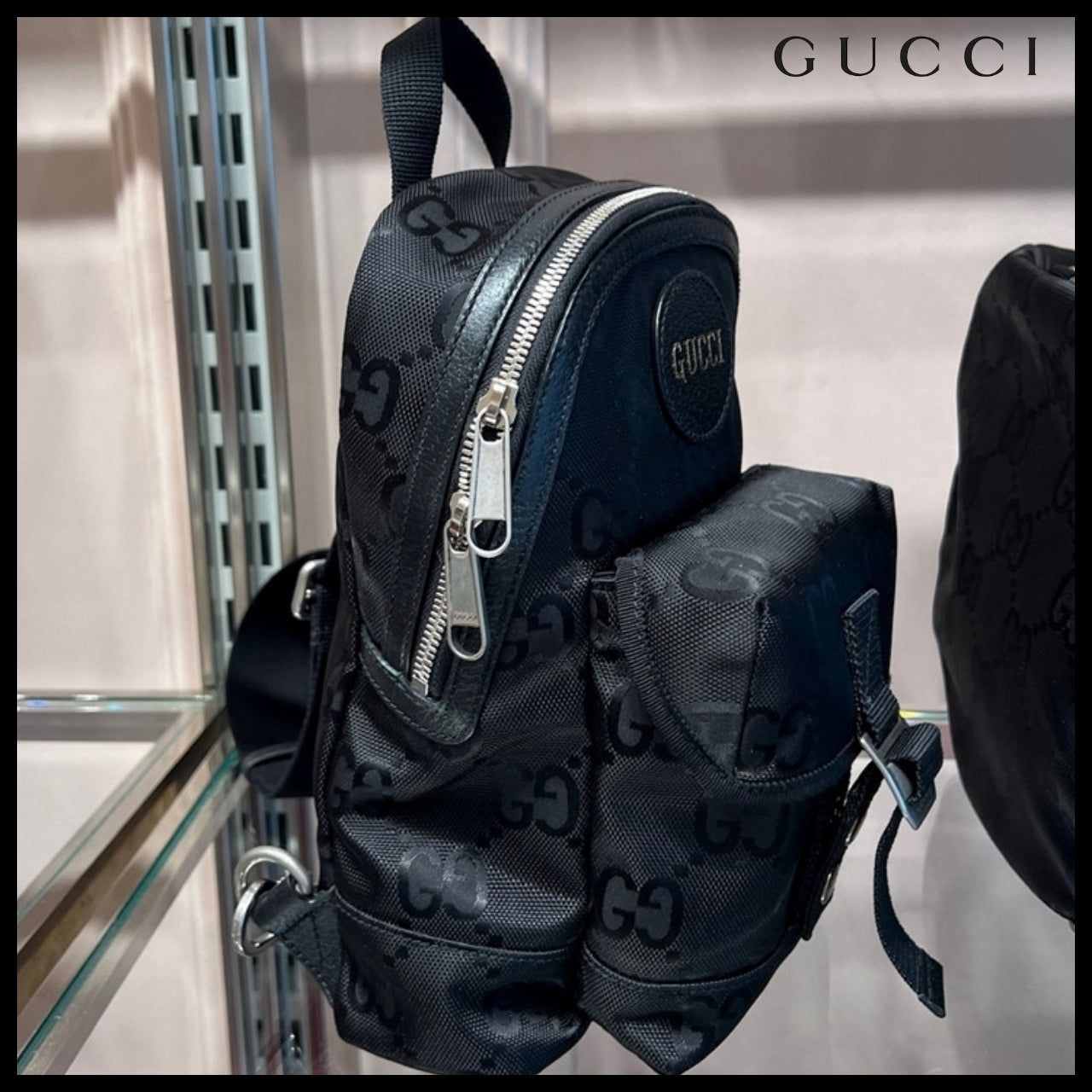 【GUCCI 】GG Logo Off The Grid Sling Bag BLACK