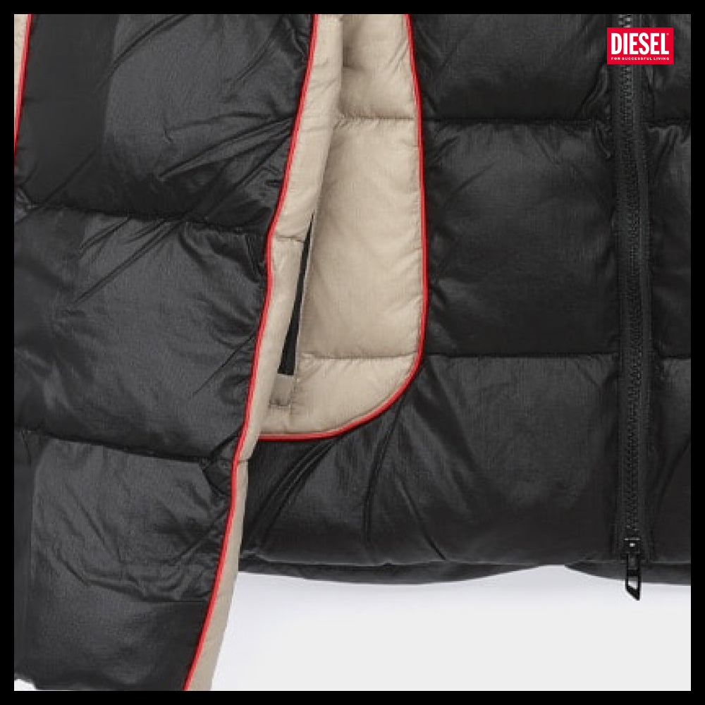 【DIESEL】Shiny ripstop hooded puffer jacket