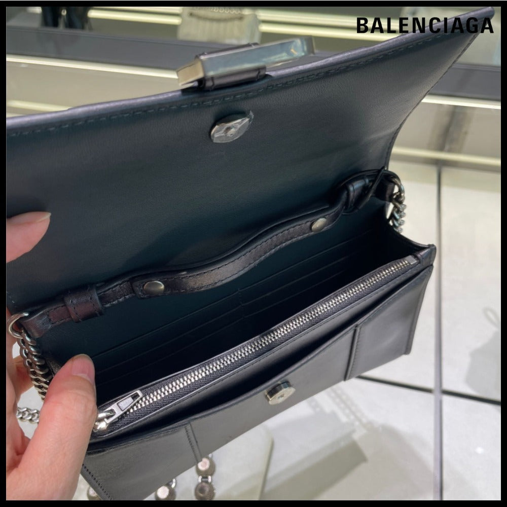 【BALENCIAGA 】Hourglass Metallic Calf Wallet Chain