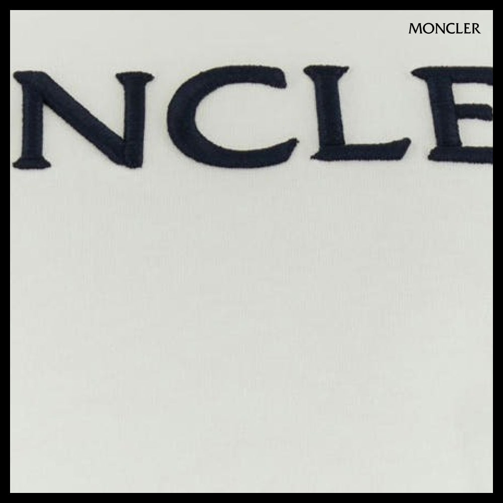 【MONCLER】Chest Logo Short Sleeve T-Shirt White Women