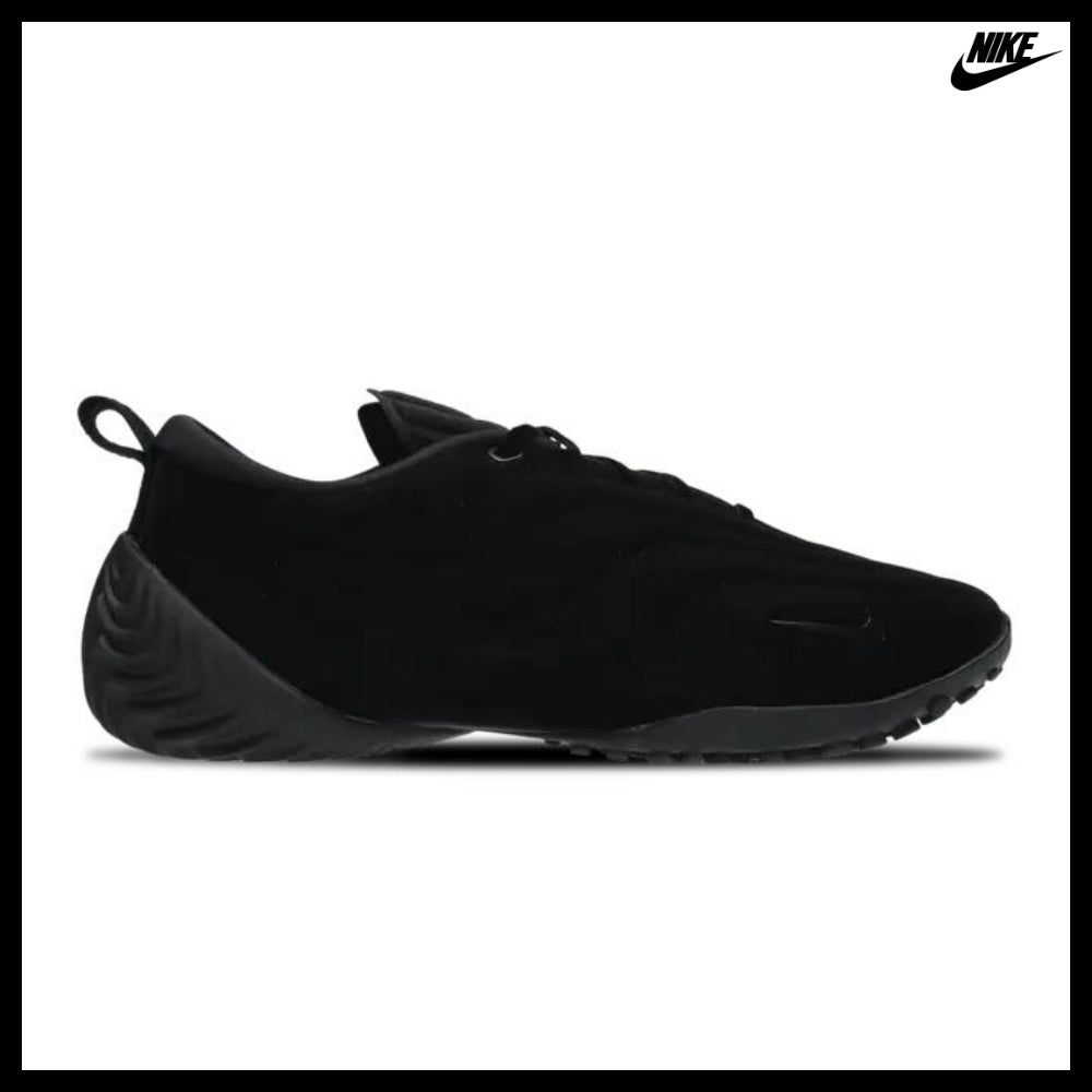 【NIKE】W Astra Ultra Black