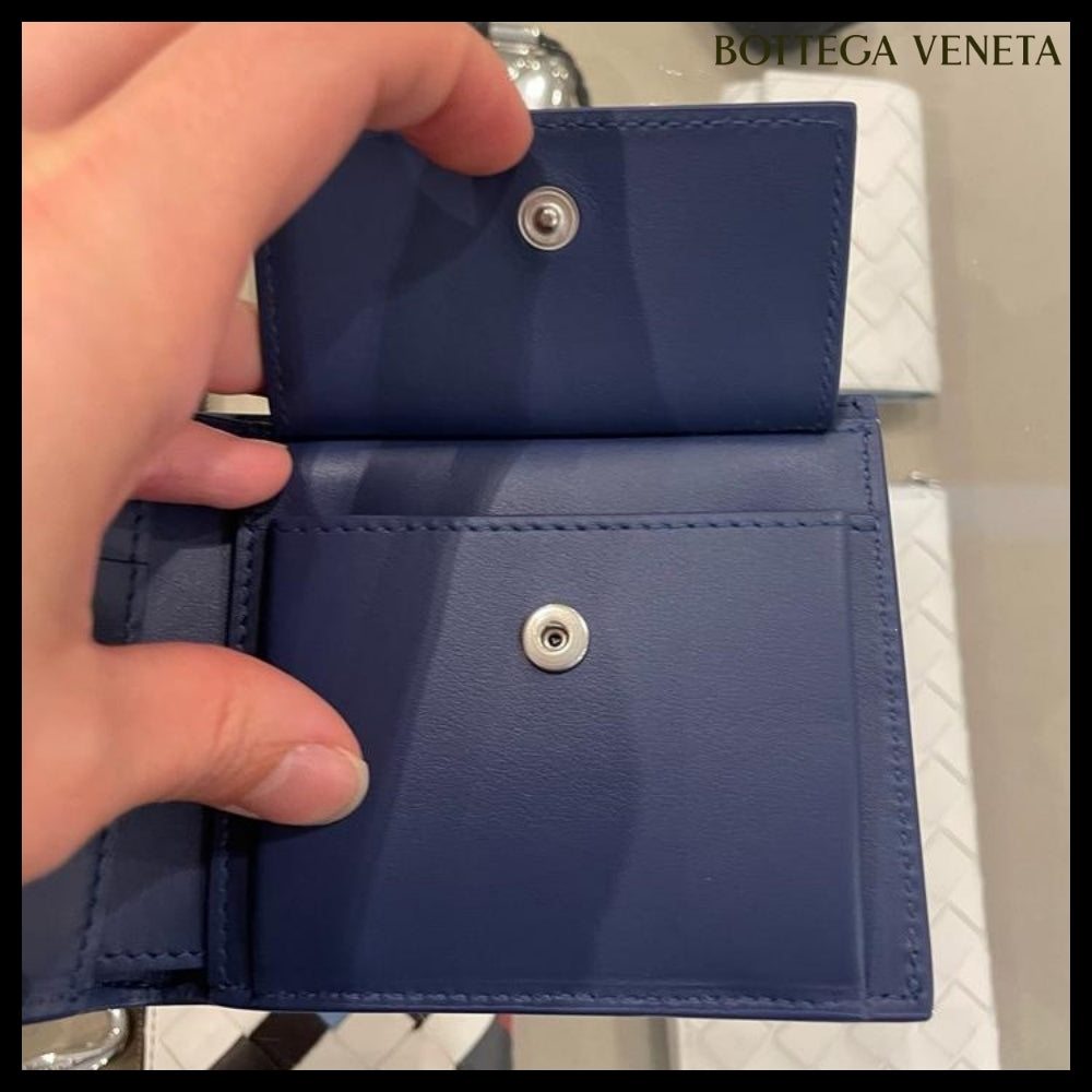 【BOTTEGAVENETA】IntreccioUrbanLeatherCoinPocketBiFoldWallet