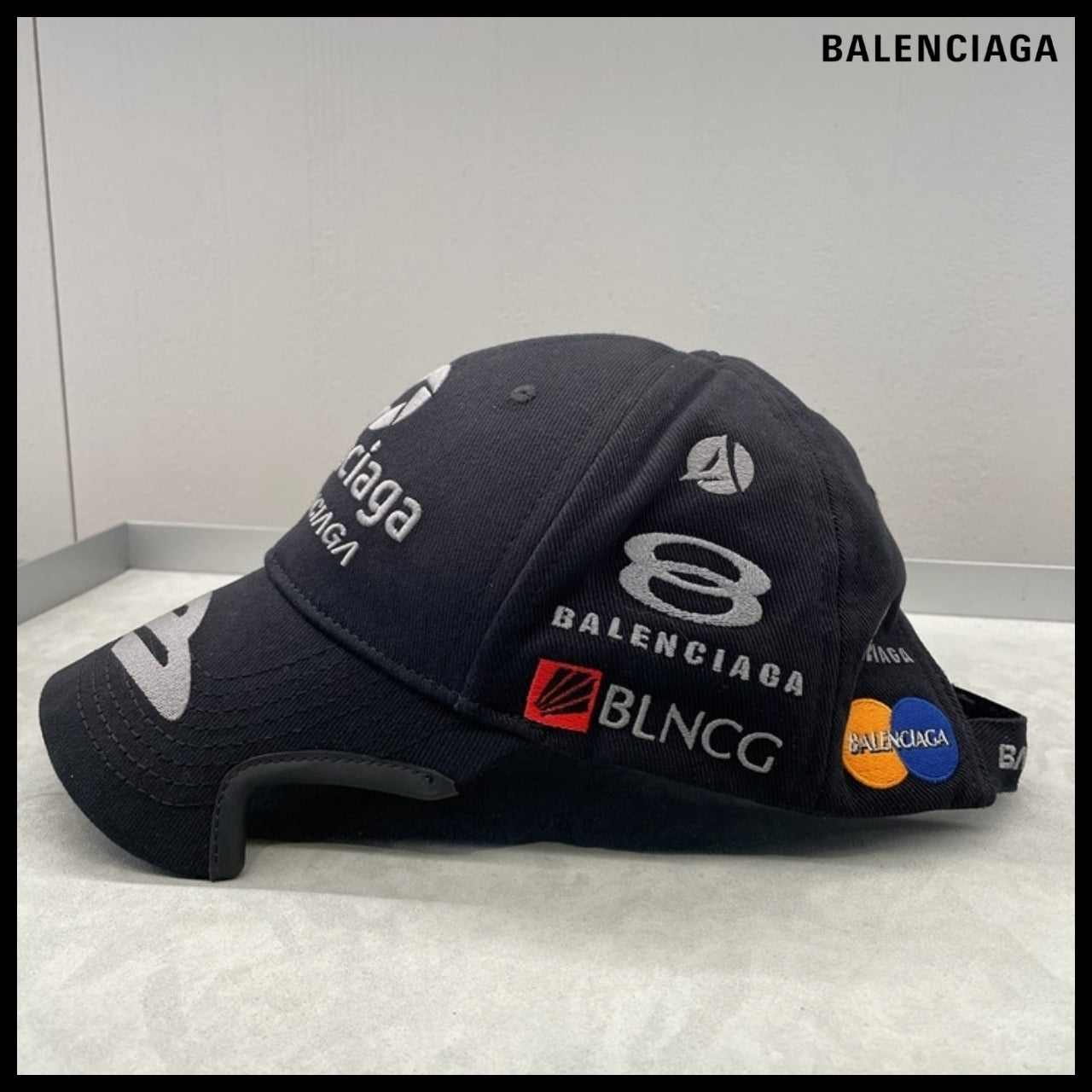 【BALENCIAGA】Racer Embroidered Drill Cotton Ball Cap Black