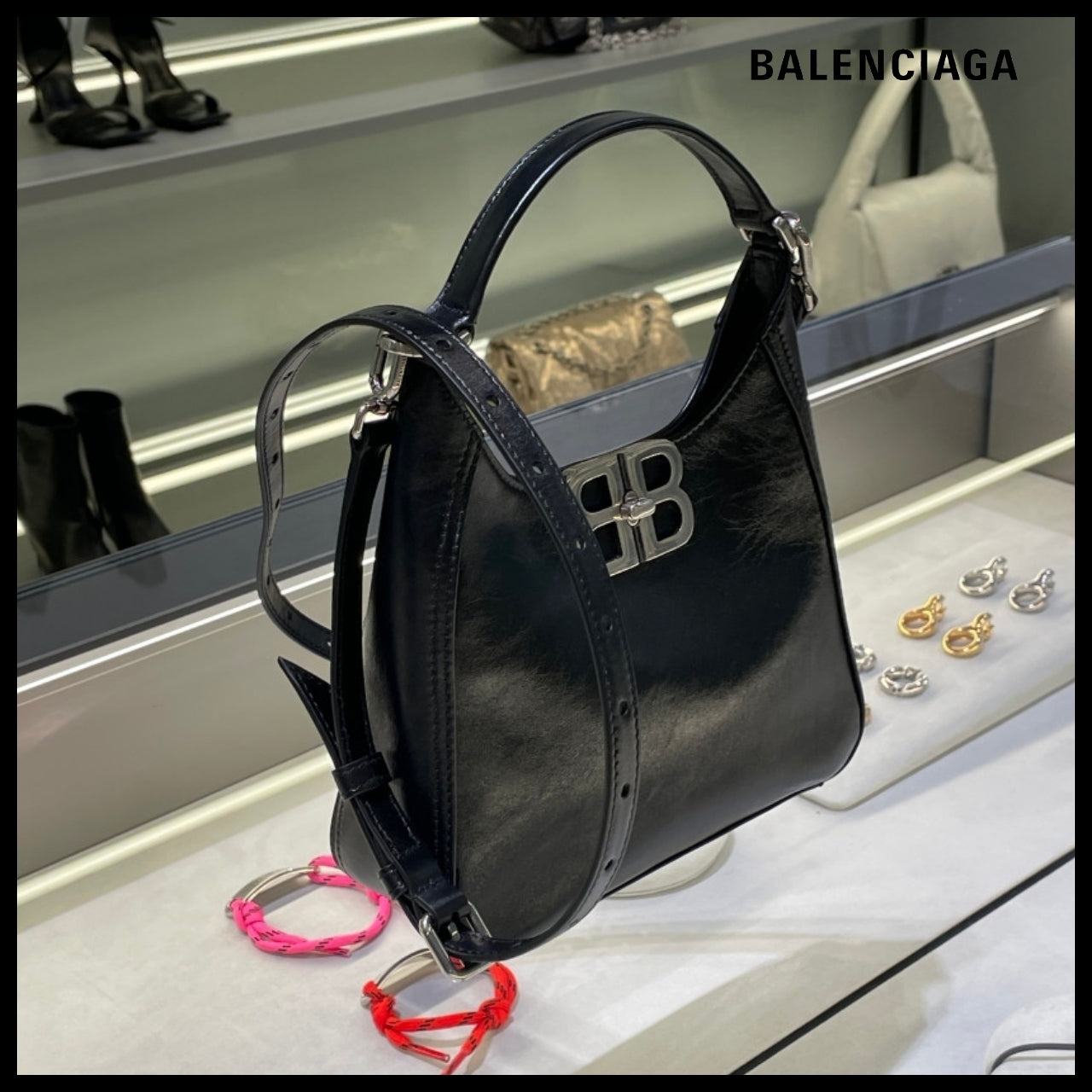 【BALENCIAGA】BB Soft Small Hobo Bag Black
