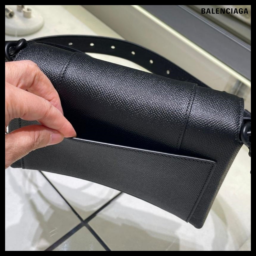 【BALENCIAGA】B Logo Downtown XXS Shoulder Bag