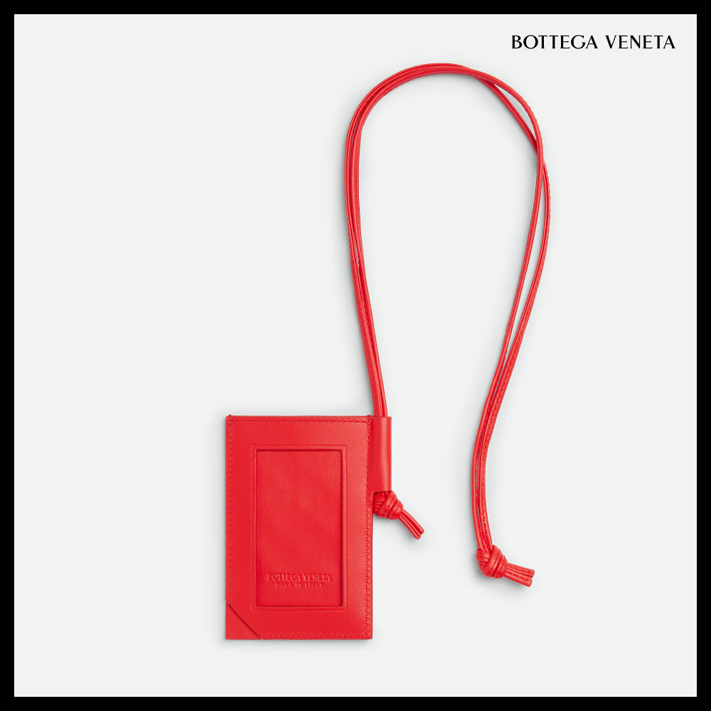【BOTTEGA VENETA】Intrecciato Stamp Badge Holder 4 Colors