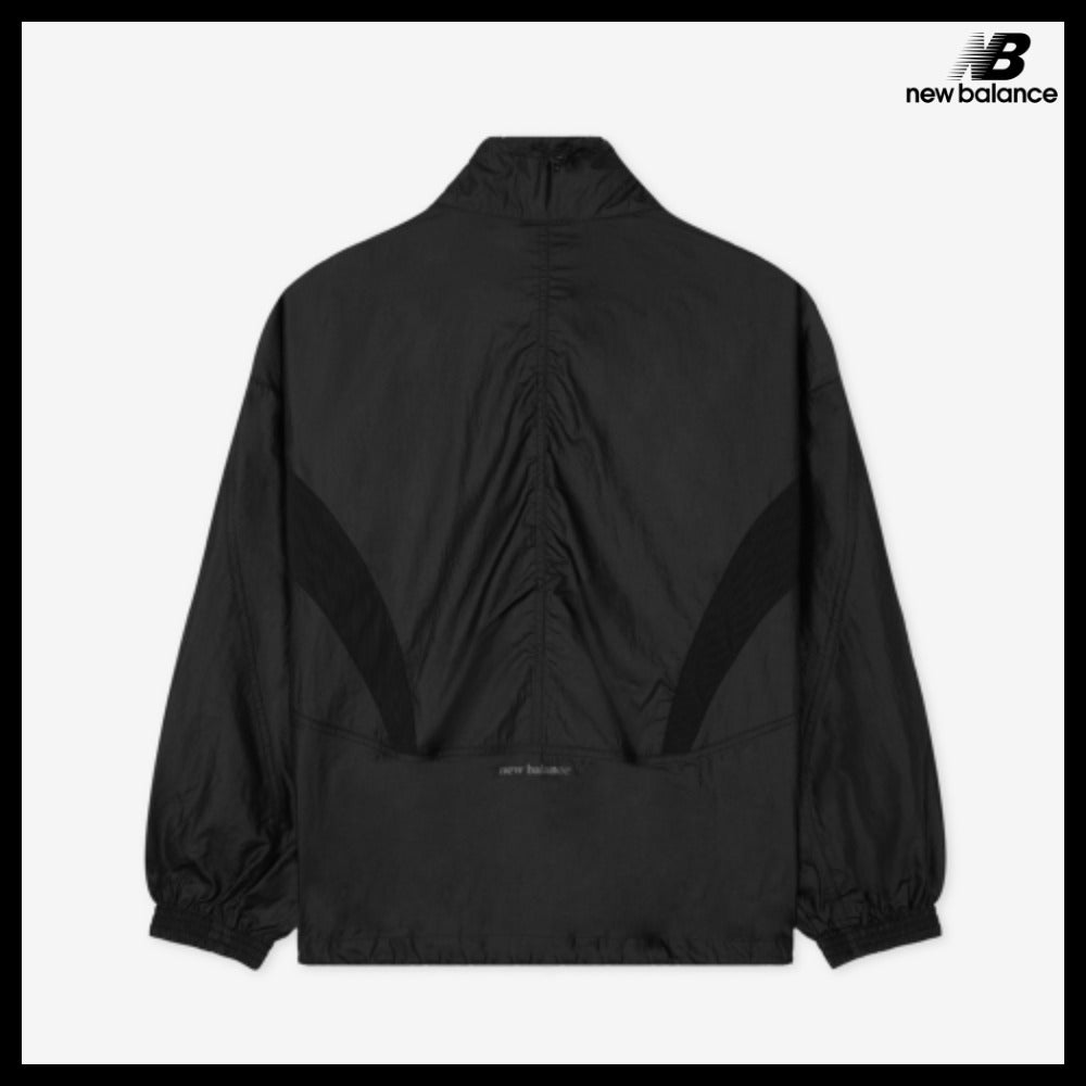 【New Balance】Women 204 Lightweight Woven Jacket