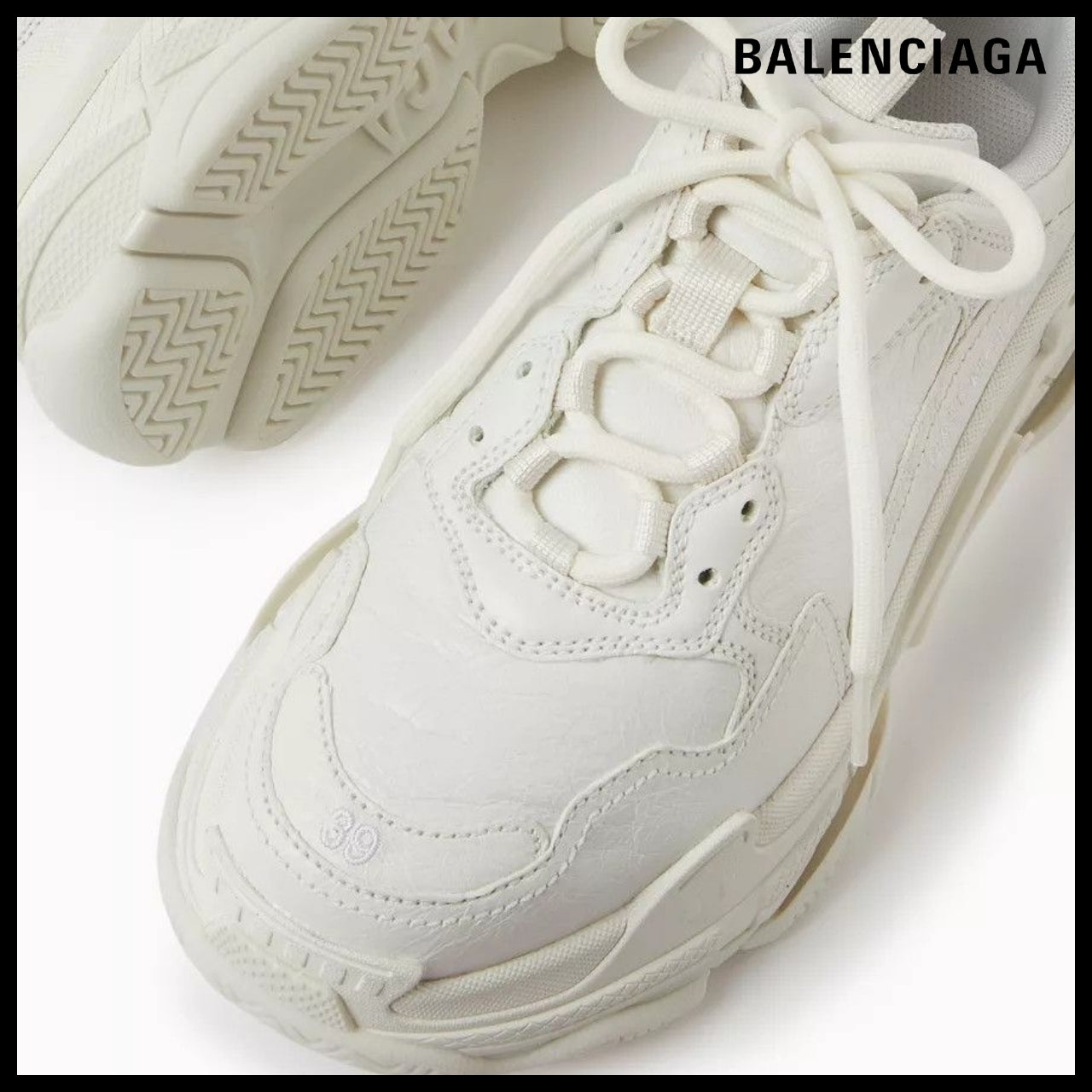【BALENCIAGA】Triple S Sneaker In White