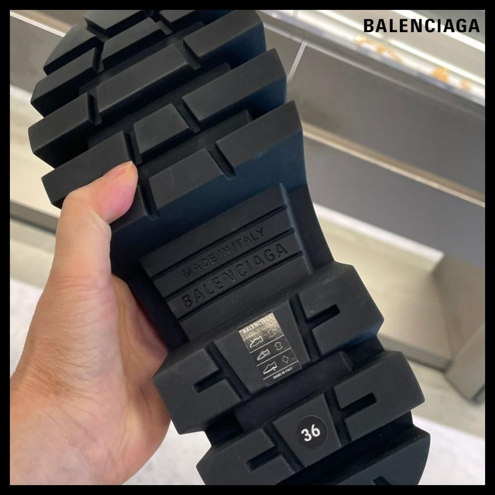 ★BALENCIAGAアウトレット セール ★Bulldozer Chelsea Boot