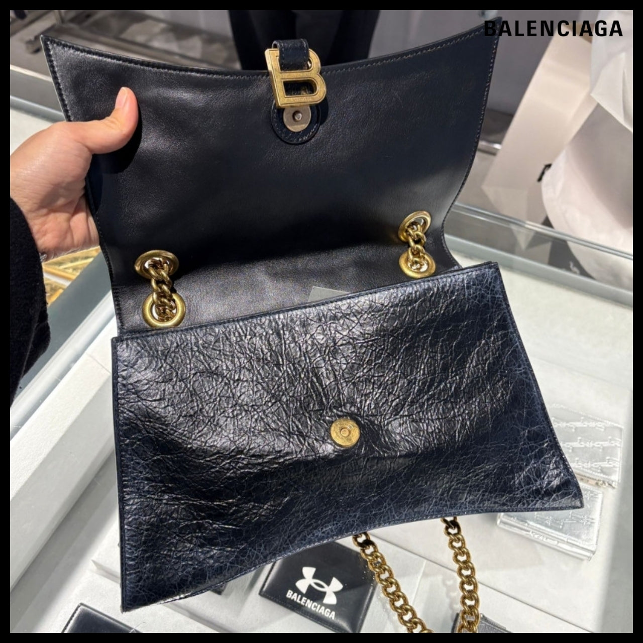 【BALENCIAGA】Crush Chain Small Bag “Paris Souvenir”