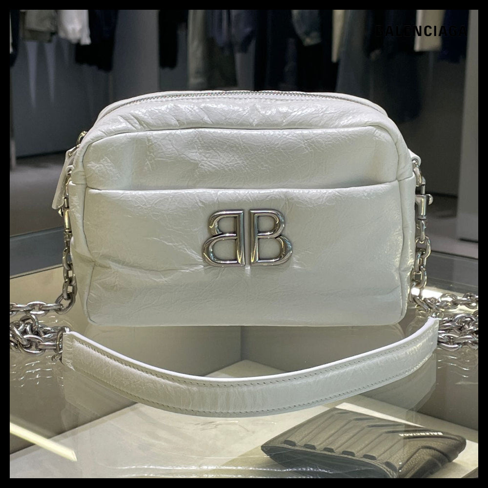★BALENCIAGAアウトレット セール ★Monaco Camera Bag Xs