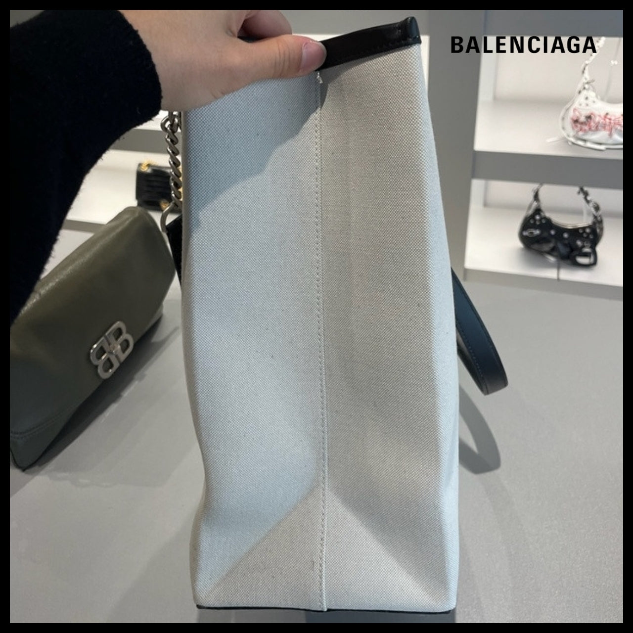 【BALENCIAGA】DUTY FREE Canvas Large Tote Bag Natural