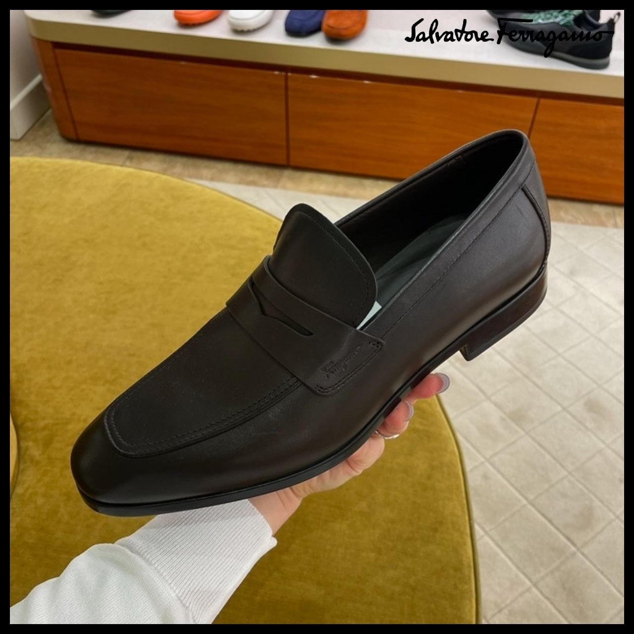 【FERRAGAMO】GRAY LEATHER PENNY LOAFERS BROWN