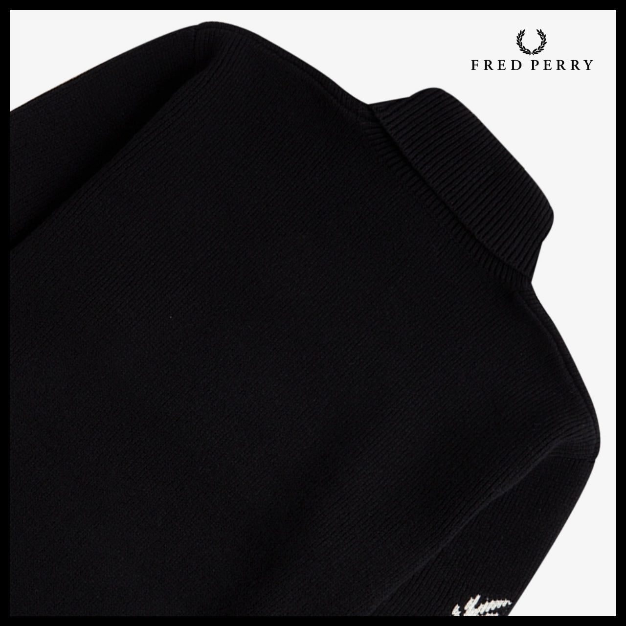 【FRED PERRY】Laurel Wreath Roll Neck Knit Black