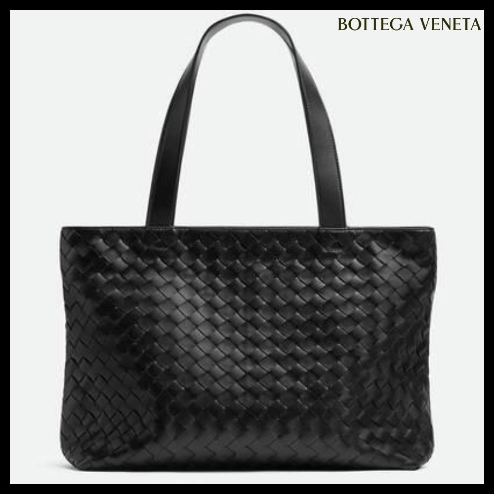【BOTTEGA VENETA】Small Intrecciato Zip Tote Bag Black