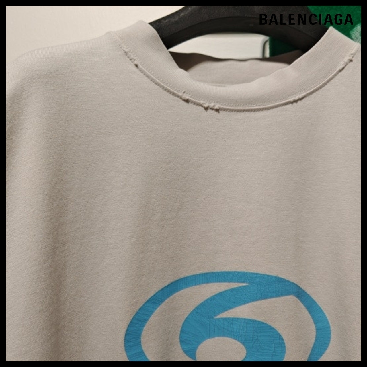 【BALENCIAGA】Surfer Logo Cotton T-Shirt Medium Fit White